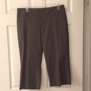 Mossimo capris